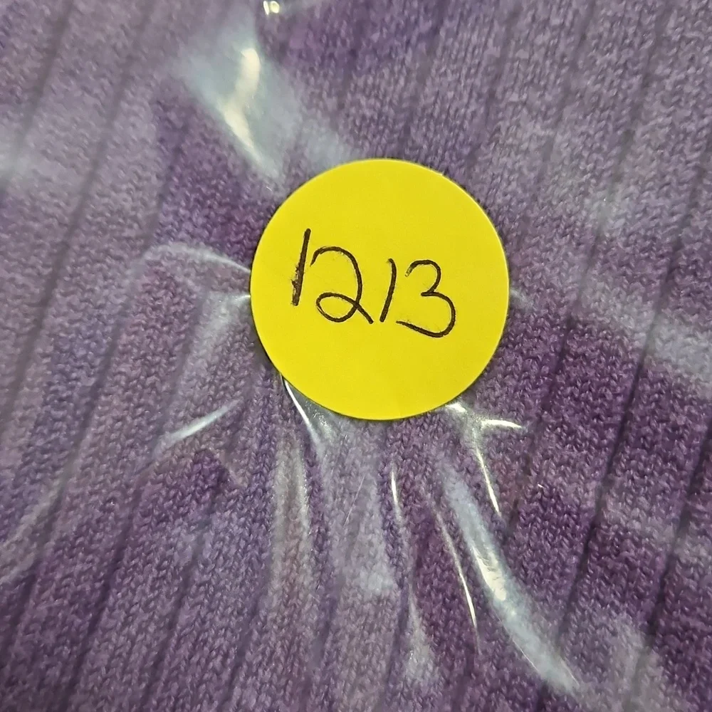 Chicos Purple Silk Blend Sleeveless Ribbed Knit Womens Turtleneck Sz 1 (M)
